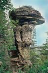  Skalny hrib - prirodny utvar v Odorinskom chotari, pristupny od obce Markusovce 